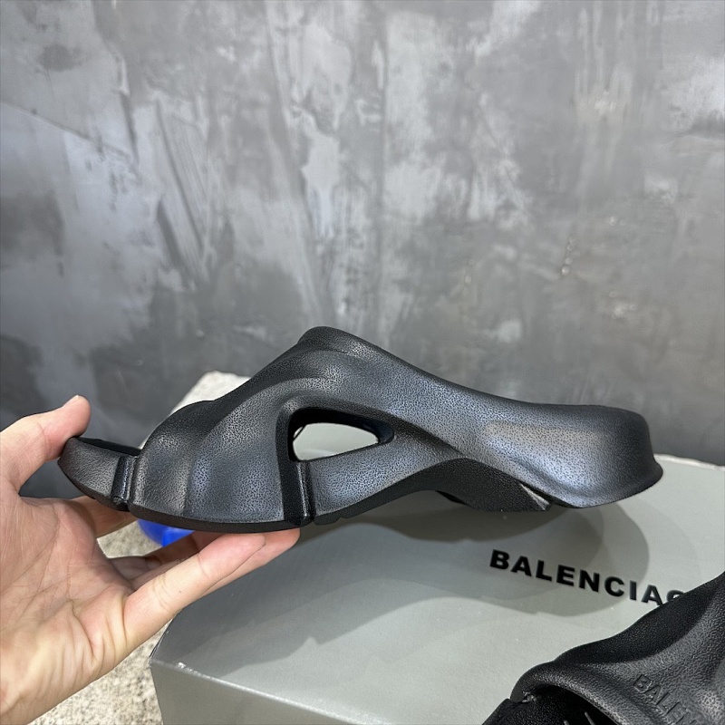 BALENCIAGA SNEAKERS (316)