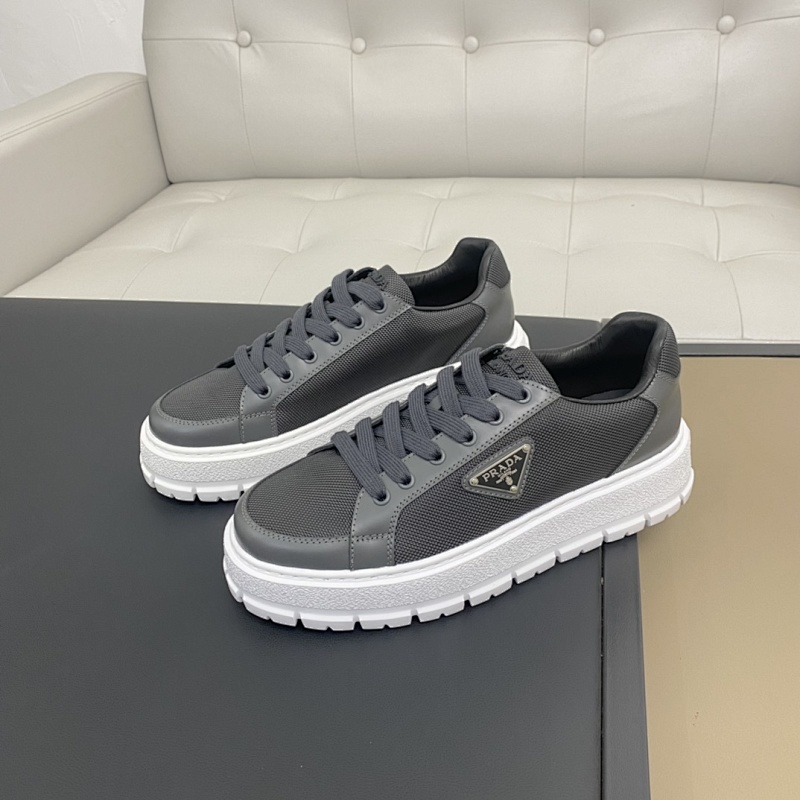 PRADA SHOES (133)