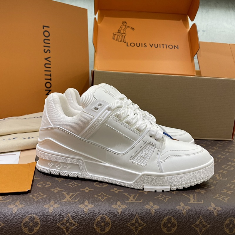 LOUIS VUITTON SNEAKERS (14)