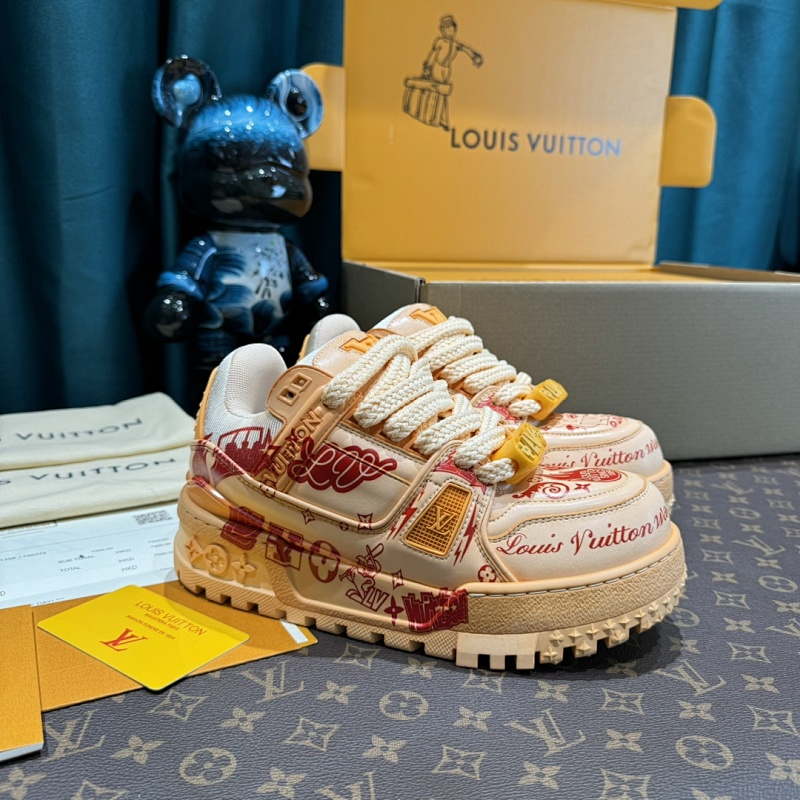 LOUIS VUITTON SHOES (371)