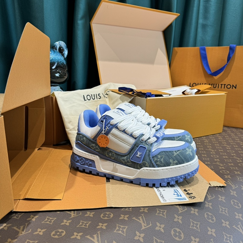 LOUIS VUITTON SHOES (360)