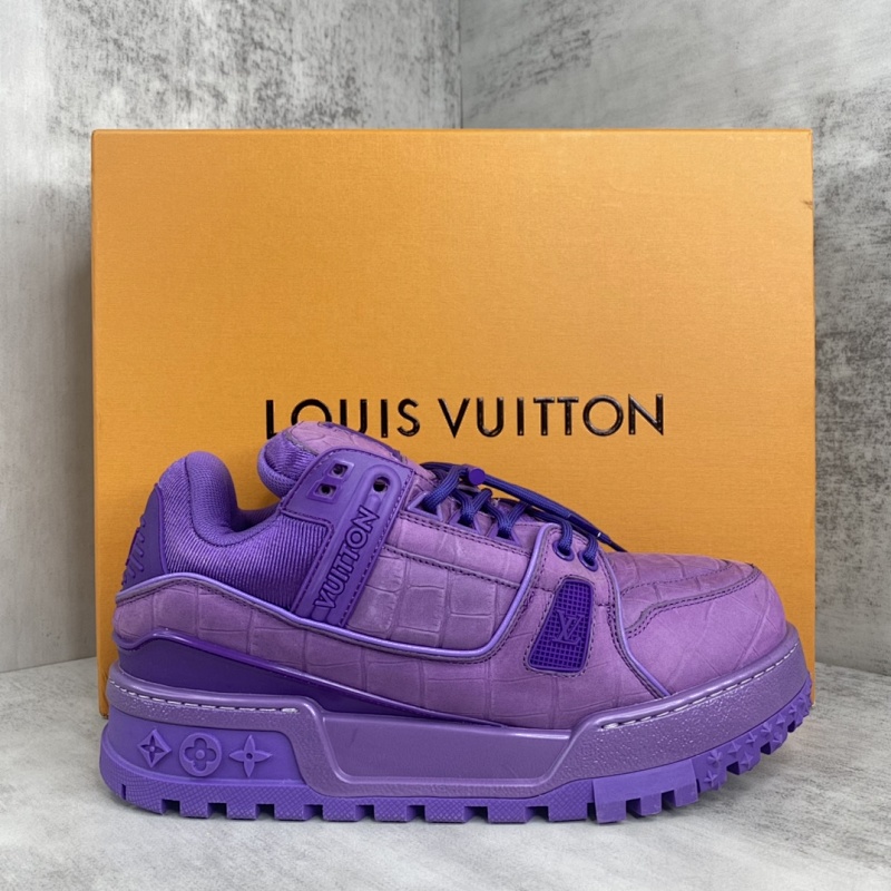 LOUIS VUITTON SHOES (698)