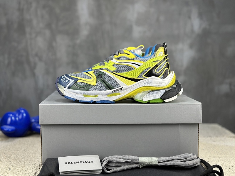 BALENCIAGA SNEAKERS (228)