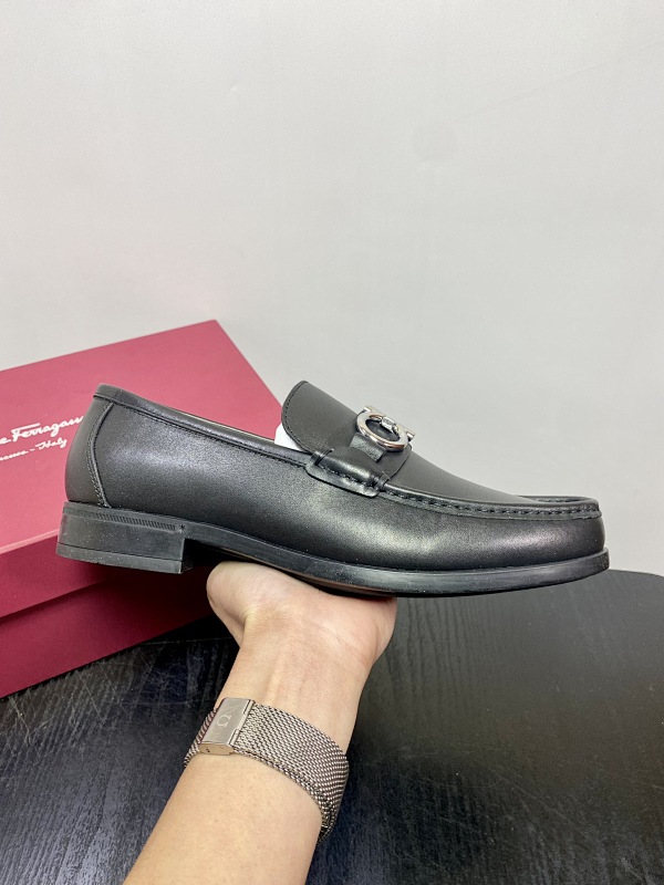 FERRAGAMO SHOES (114)