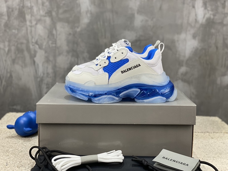 BALENCIAGA SNEAKERS (540)