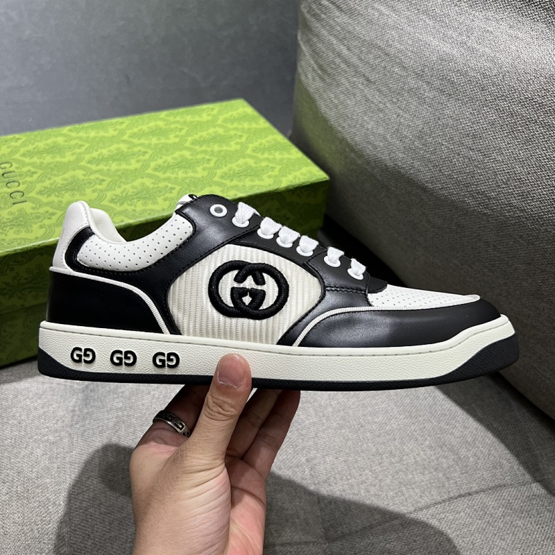 GUCCI SHOES (44)
