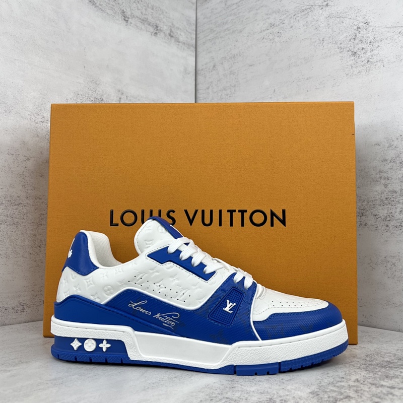 LOUIS VUITTON SNEAKERS (626)