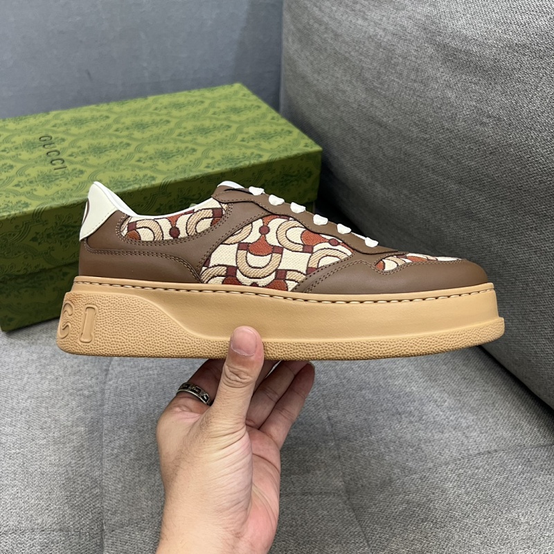GUCCI SHOES (34)