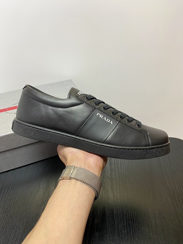PRADA SHOES (361)