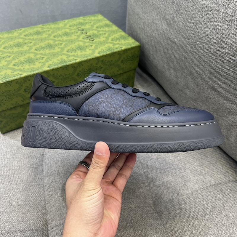 GUCCI SHOES (35)