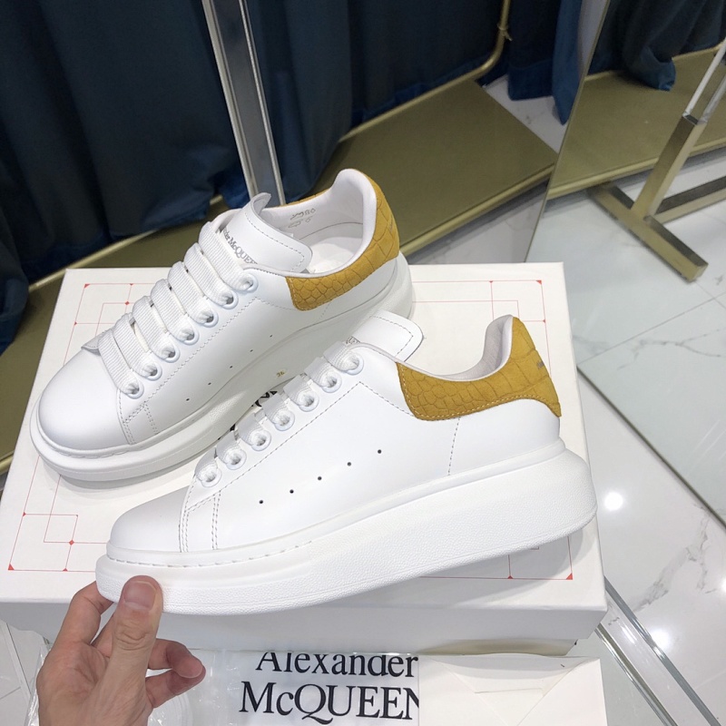 ALEXANDER MCQUEEN (19)