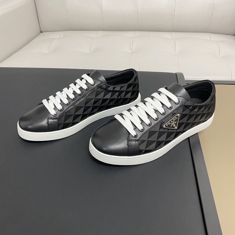 PRADA SHOES (195)