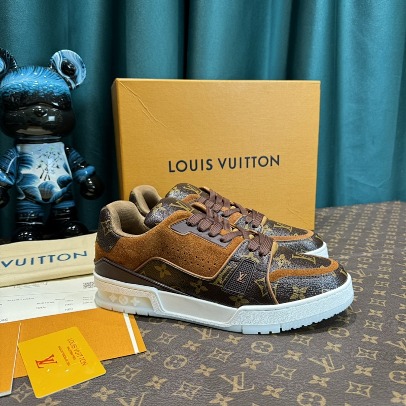 LOUIS VUITTON SHOES (338)