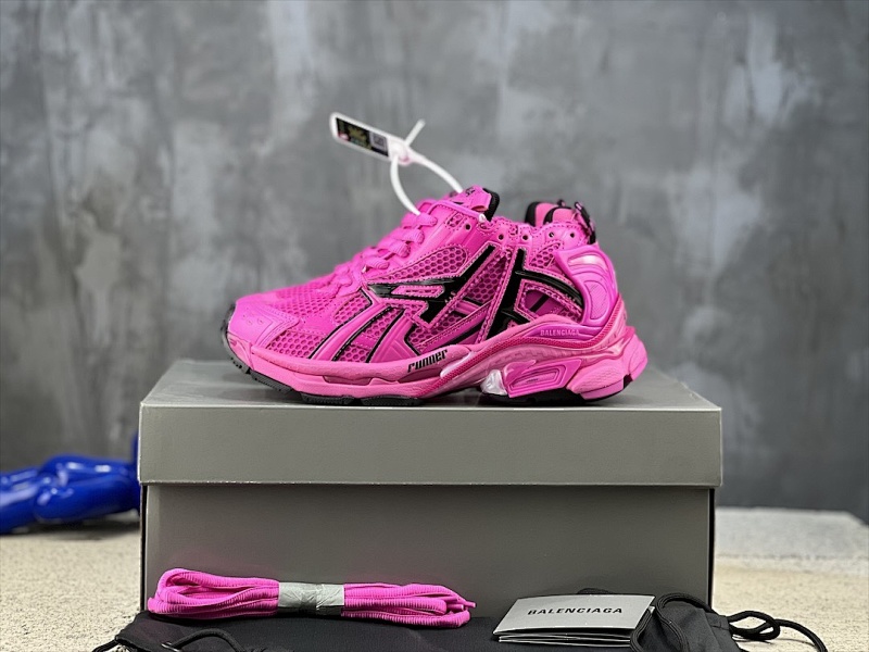 BALENCIAGA SNEAKERS (573)