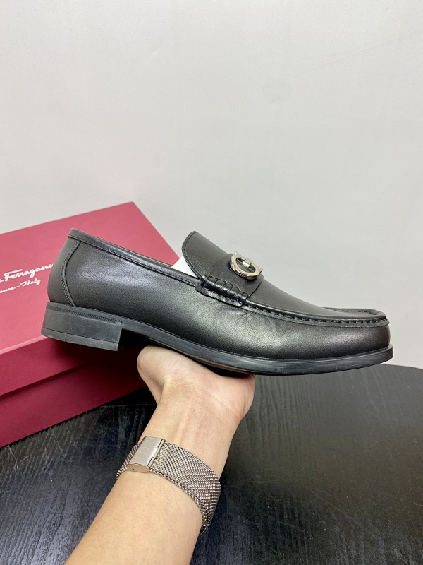 FERRAGAMO SHOES (112)