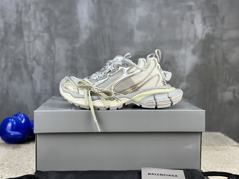 BALENCIAGA SNEAKERS (355)