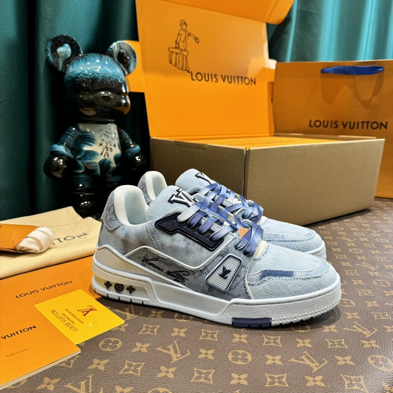 LOUIS VUITTON SHOES (286)