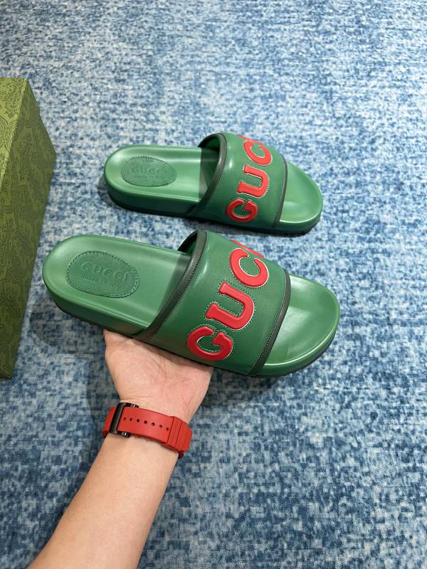 GUCCI SHOES (117)