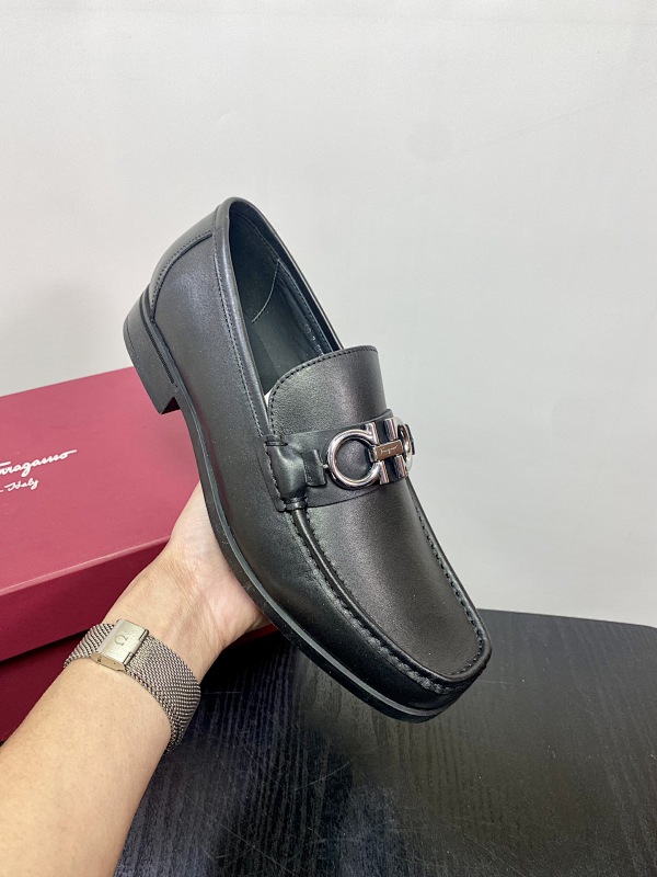 FERRAGAMO SHOES (25)