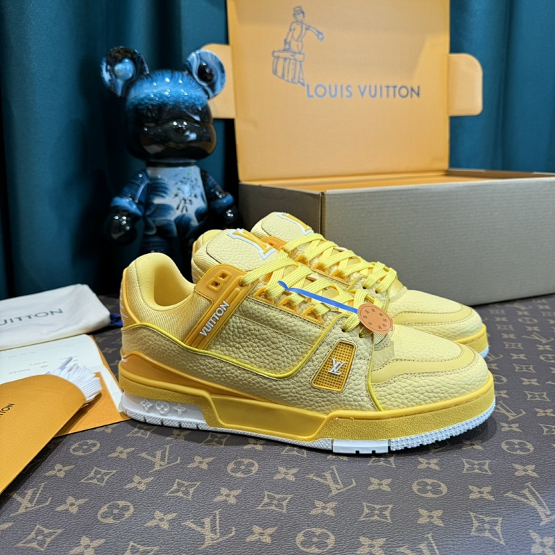 LOUIS VUITTON SHOES (331)