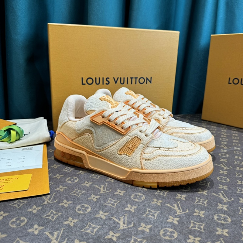 LOUIS VUITTON SHOES (410)