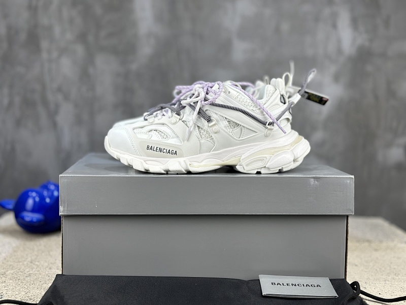 BALENCIAGA SNEAKERS (139)