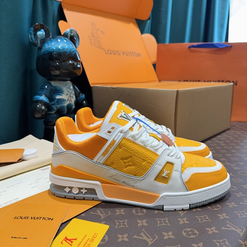 LOUIS VUITTON SHOES (166)