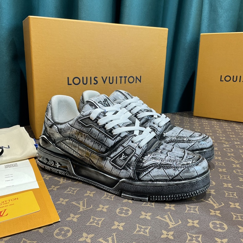LOUIS VUITTON SHOES (415)