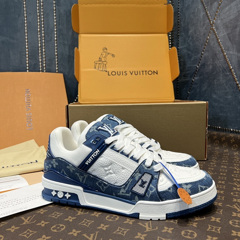 LOUIS VUITTON SNEAKERS (3)