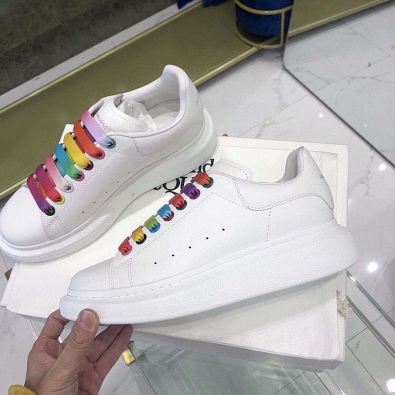 ALEXANDER MCQUEEN (64)