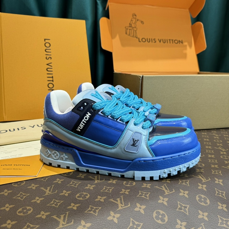 LOUIS VUITTON SHOES (380)