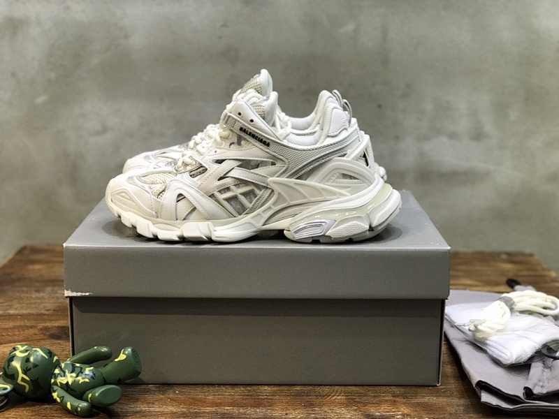 BALENCIAGA SNEAKERS (464)
