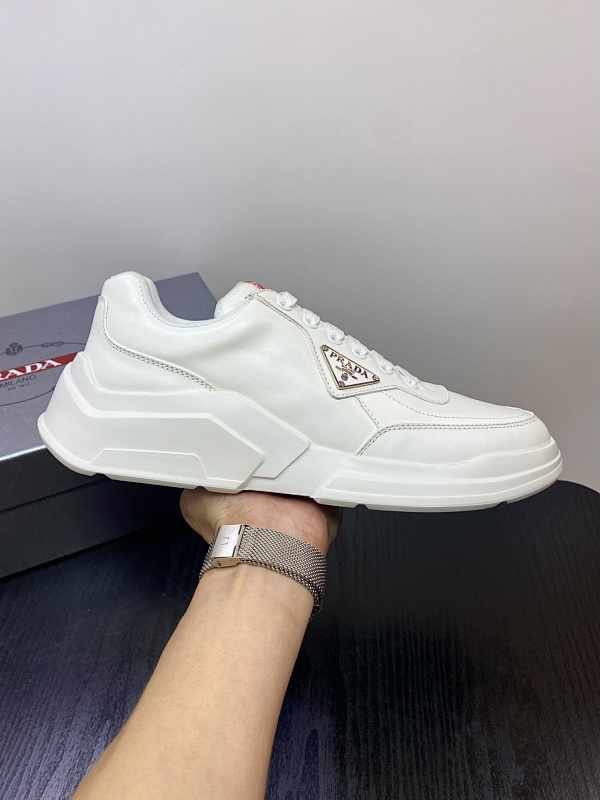 PRADA SHOES (410)