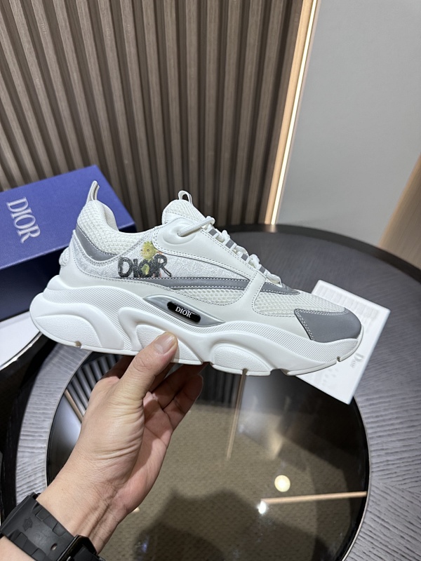 DIOR SNEAKERS (42)