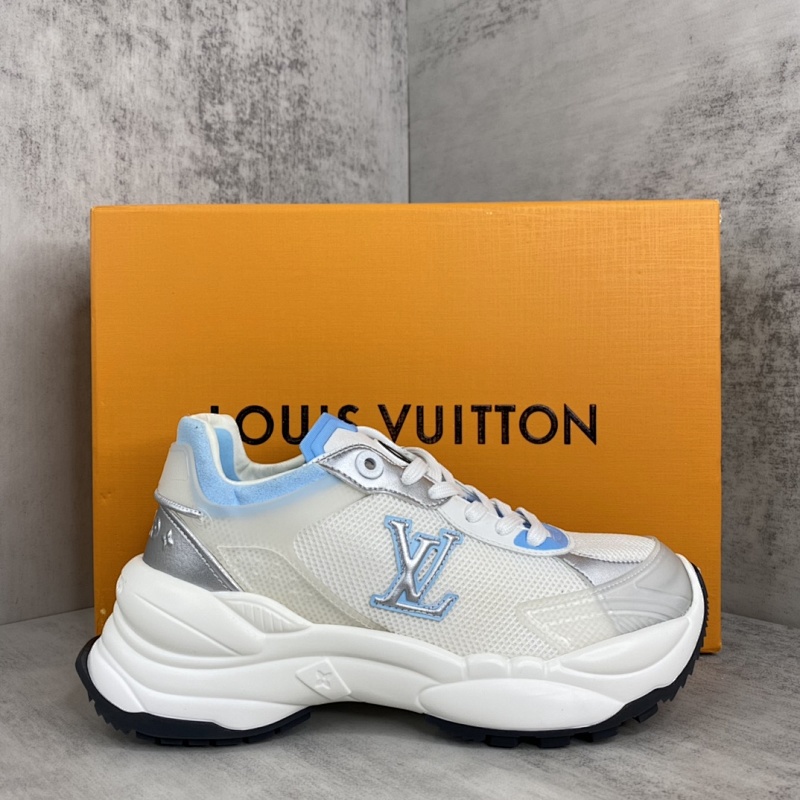 LOUIS VUITTON SNEAKERS (679)