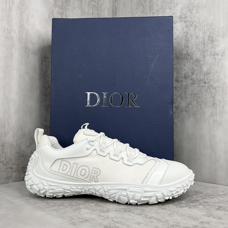 DIOR SNEAKERS (138)