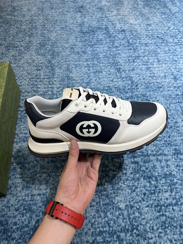 GUCCI SHOES (104)
