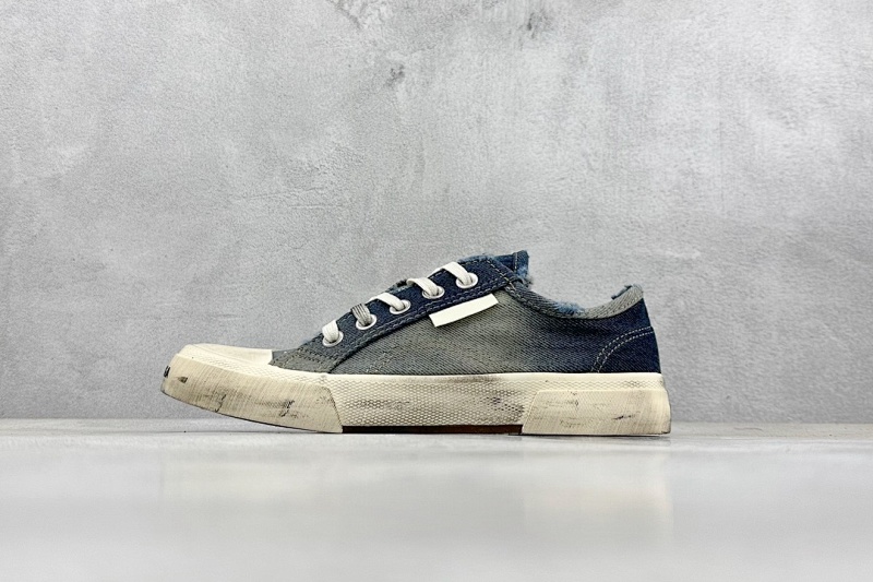 BALENCIAGA SNEAKERS (383)