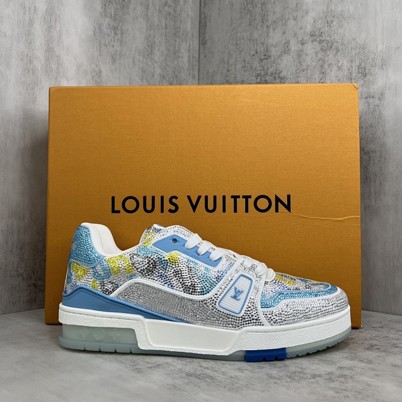 LOUIS VUITTON SHOES (635)