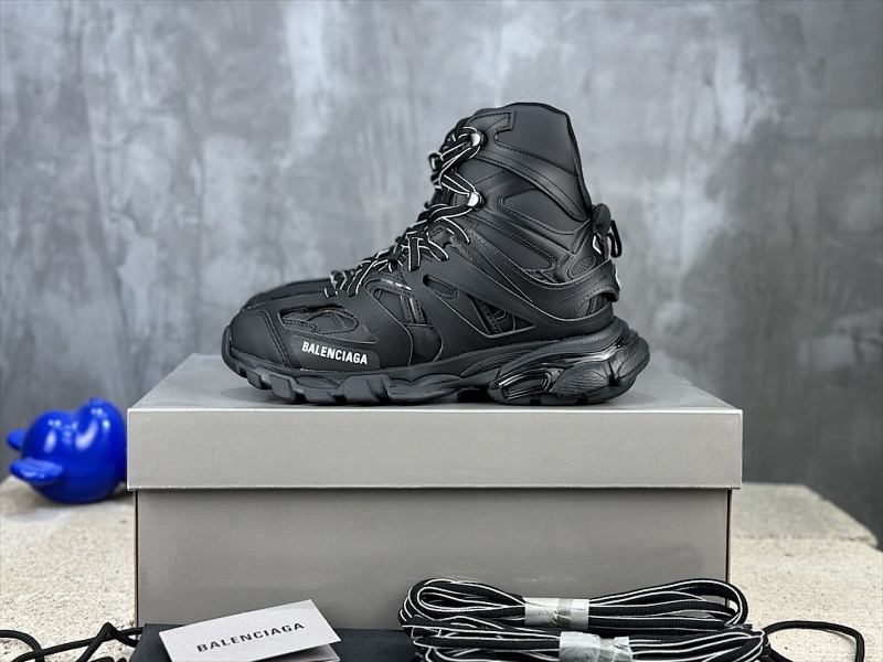 BALENCIAGA SNEAKERS (604)