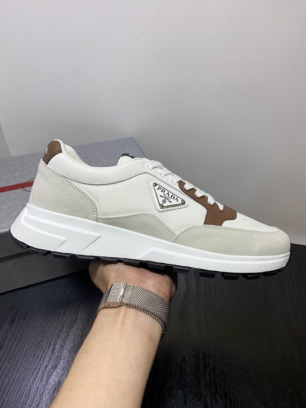 PRADA SHOES (553)