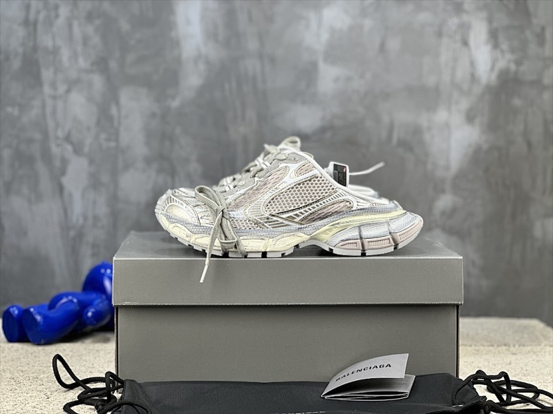 BALENCIAGA SNEAKERS (64)