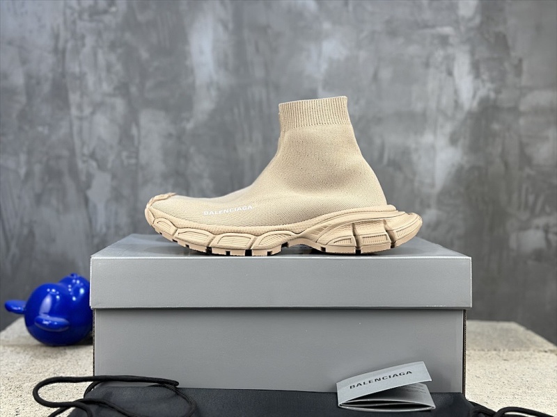 BALENCIAGA SNEAKERS (303)