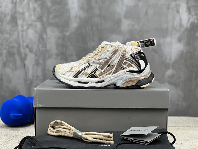 BALENCIAGA SNEAKERS (562)