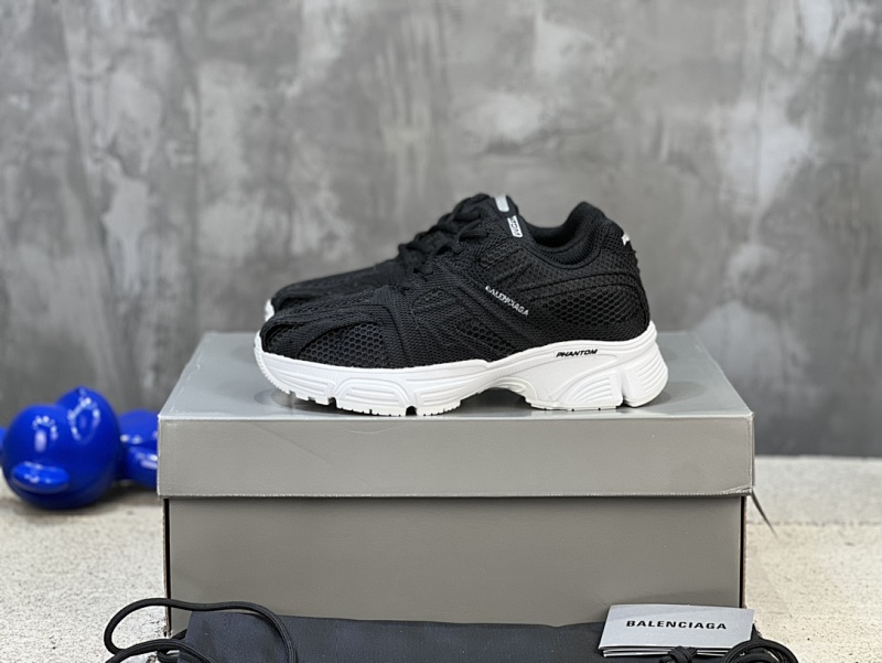 BALENCIAGA SNEAKERS (97)