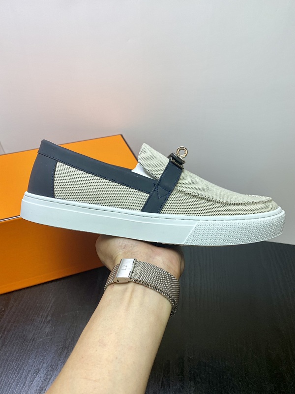 HERMES SHOES (132)