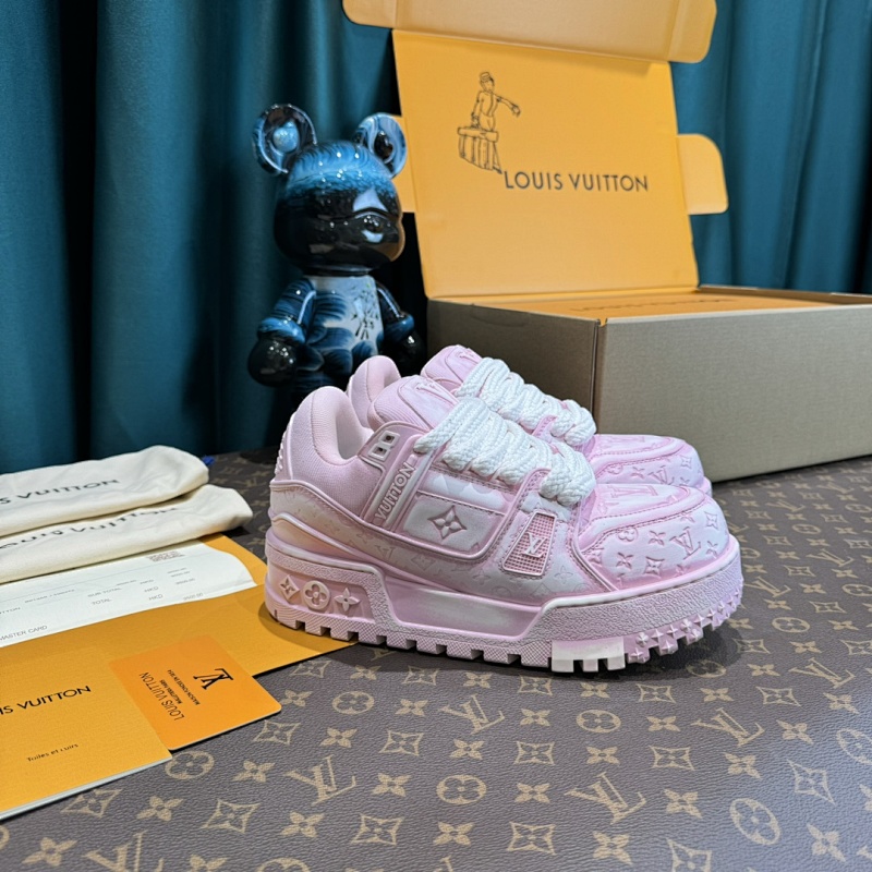LOUIS VUITTON SHOES (357)