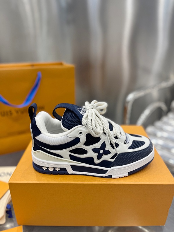 LOUIS VUITTON SNEAKERS (17)