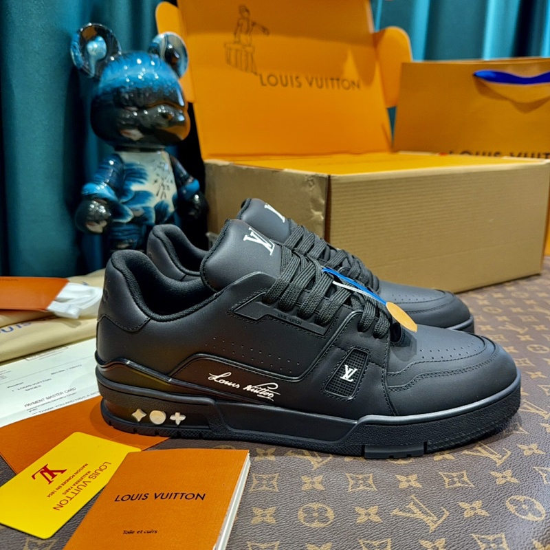 LOUIS VUITTON SHOES (141)