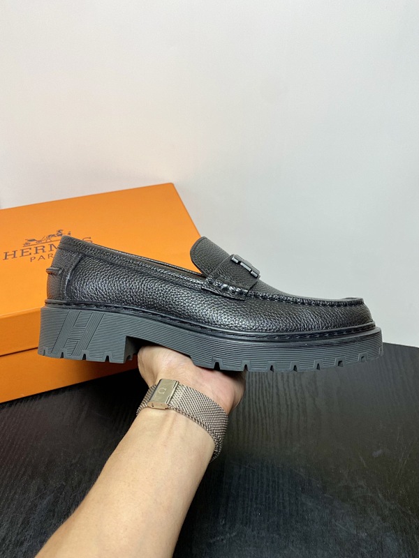 HERMES SHOES (163)